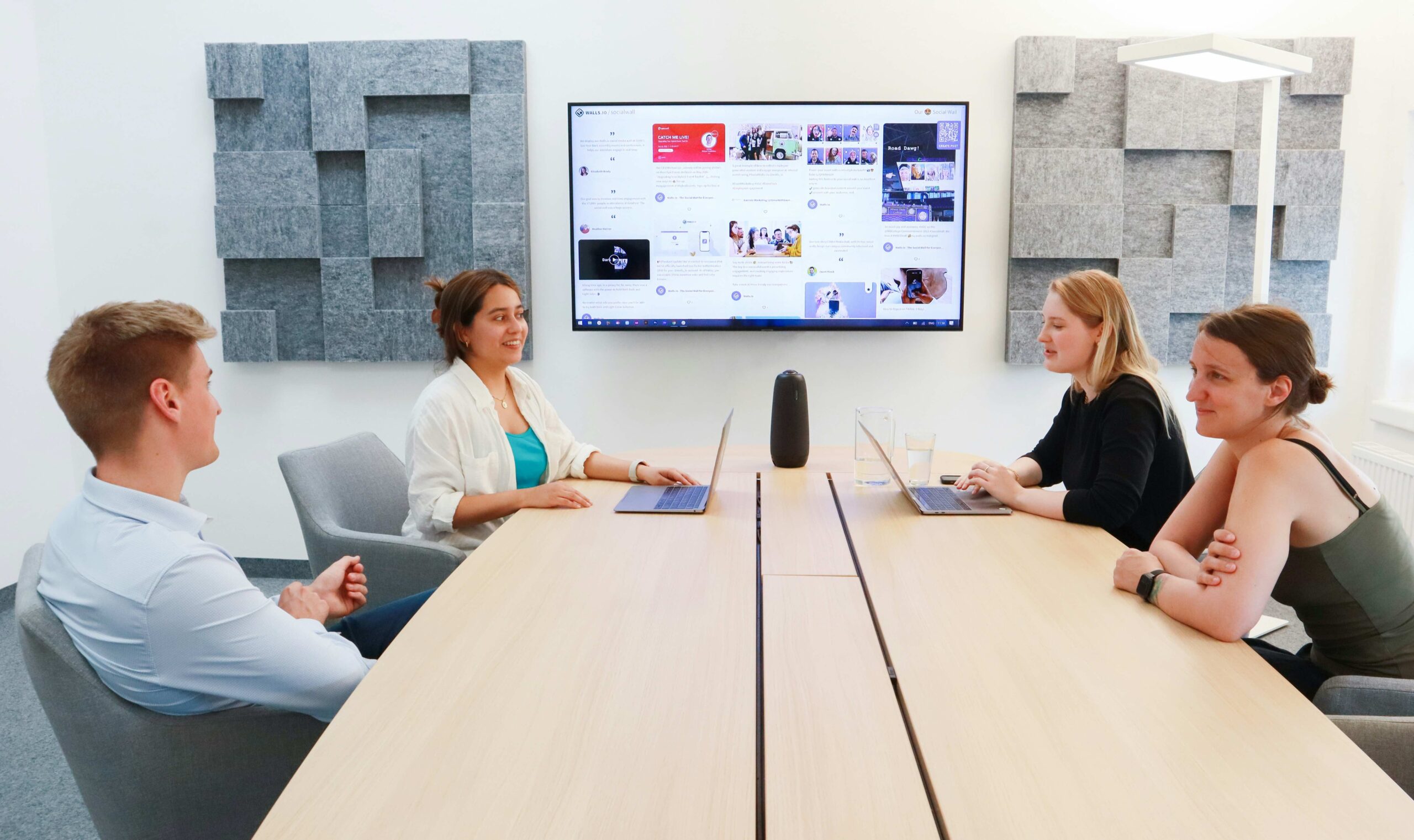O Impacto das Relações Públicas Digitais no Marketing B2B: Estratégias para 2025